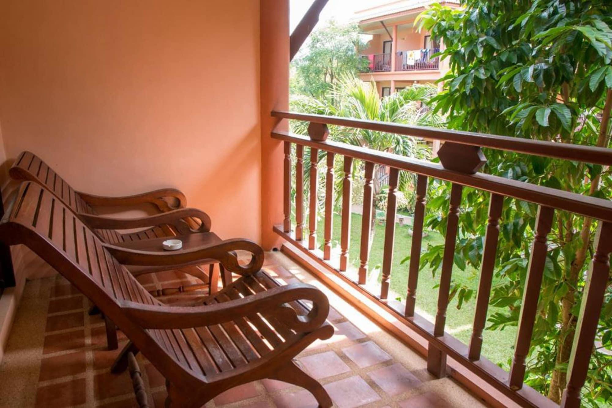 Lanta Casuarina Beach Resort - Sha Plus Koh Lanta Exterior photo