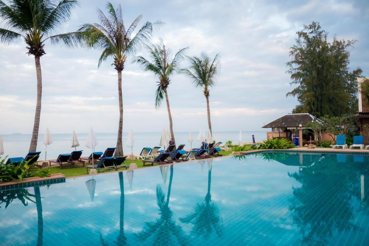 Lanta Casuarina Beach Resort - Sha Plus Koh Lanta Exterior photo
